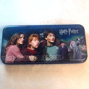 HARRY POTTER TIN BOX VINTAGE USED 7 1/2"L x 3 1/2 ' x 15/16"